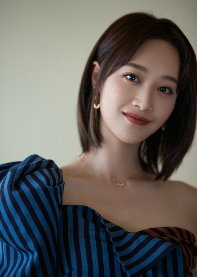 “自带苦相”的7位女星越看越丧,五官漂亮却演啥都苦情,太吃亏