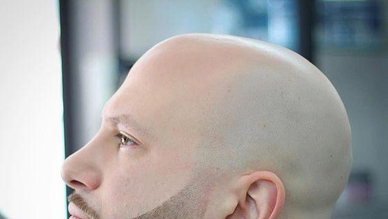 男人过了50岁，选这4种发型就对了，简单时尚真精神