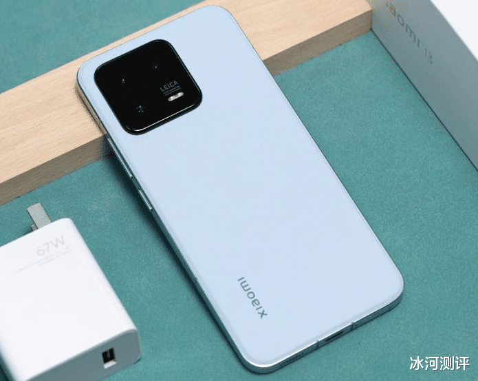 小米14与小米13，不同预算下的选择，性能、摄影、屏幕全方位解析