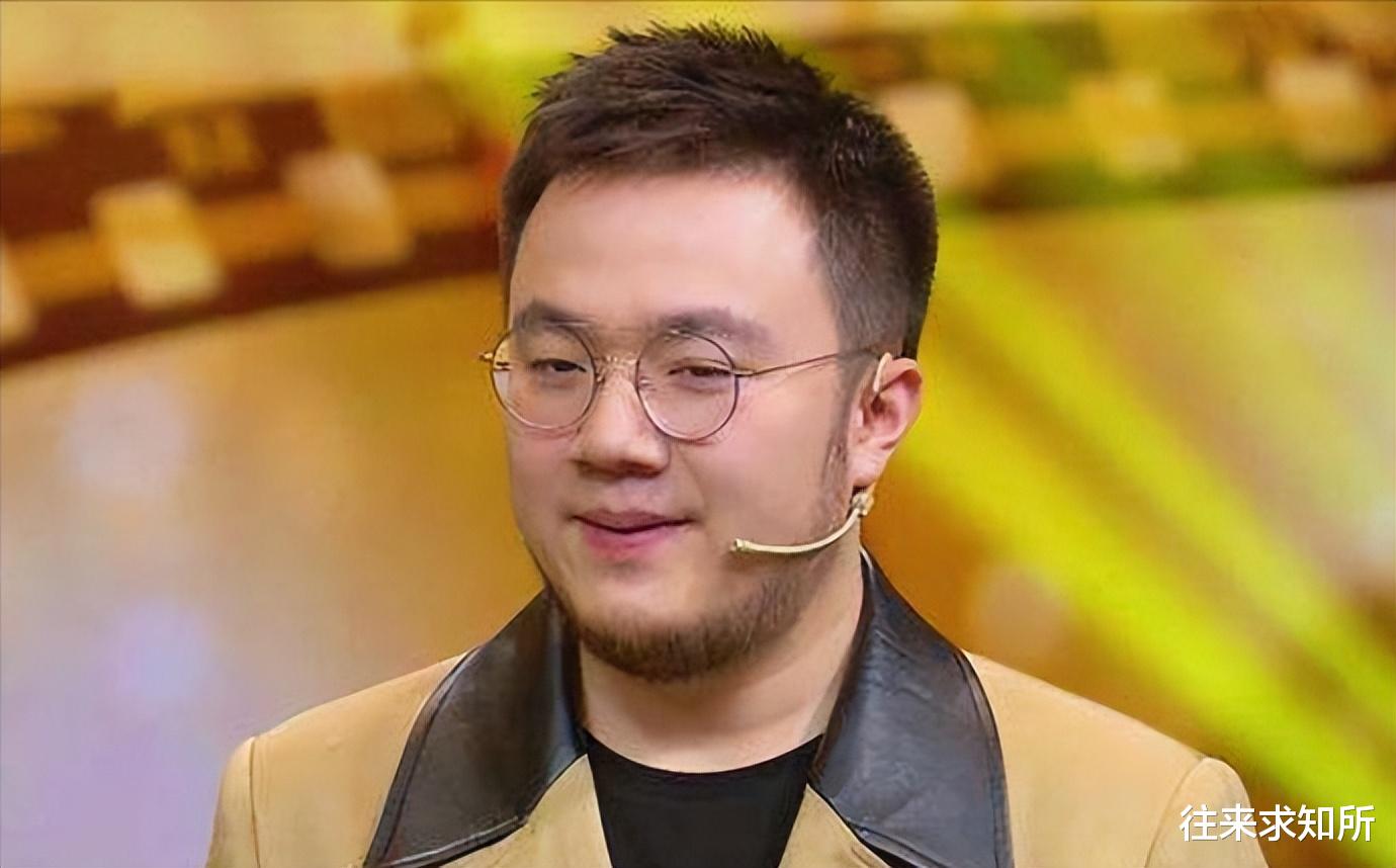 北京美女王博谷：嫁小7岁演员巴图，婚后生两子，风光背后是辛酸