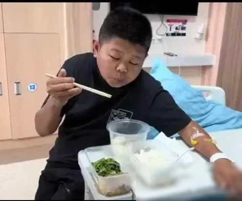 网红小六的逆袭之路,从不被看好到成千万网红,不懂珍惜惨遭崩盘