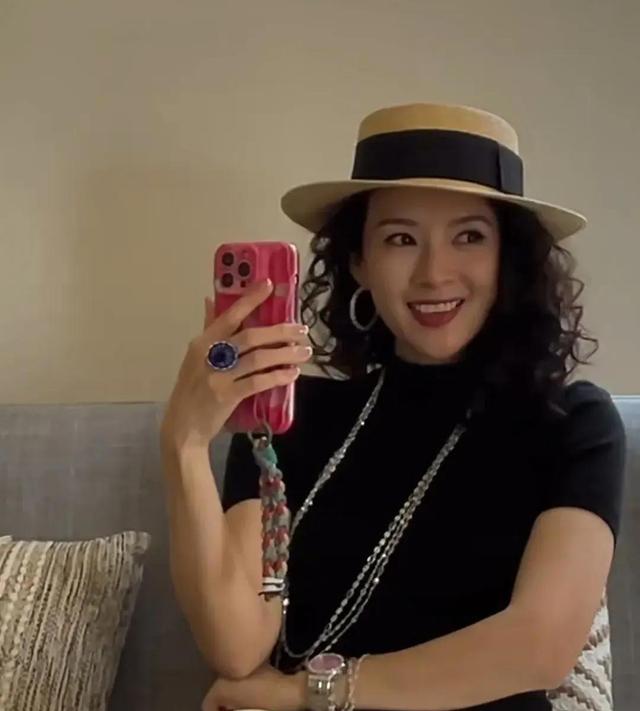 汪峰太不旺妻了离婚后章子怡戛纳大杀四方，官宣后森林北被解约