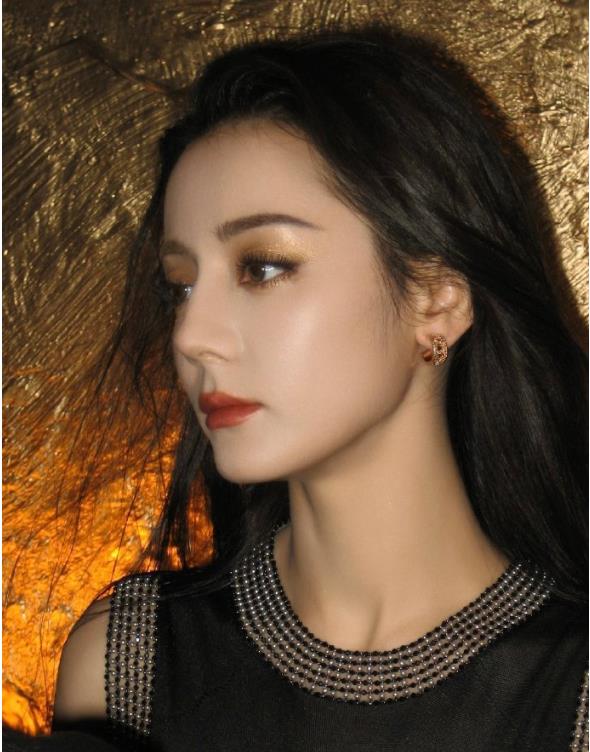 吴京的替身,李连杰的替身,热巴的替身,看到杨幂的替身我笑了!