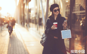 老公新欢上门挑衅，我淡笑拨通老公电话：这个月第五个，你自己解决