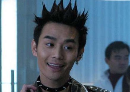 46岁王阳忍了,48岁张颂文也忍了,看了53岁的于和伟我忍不了了