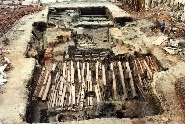 出土时一只无法直立的玉杯,竟然是名副其实的“国之重宝”