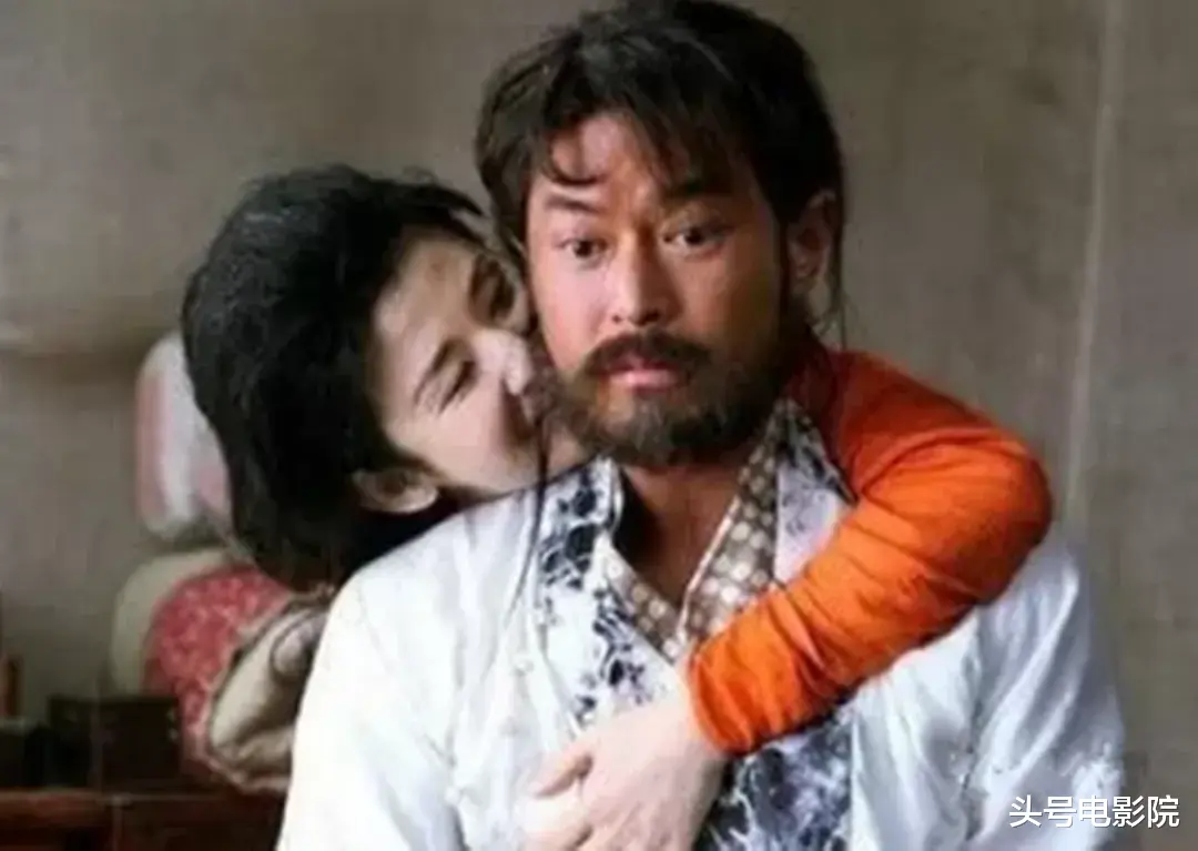 古天乐庆54岁生日,被女星调戏,承认是女朋友!曾公开说想要小孩