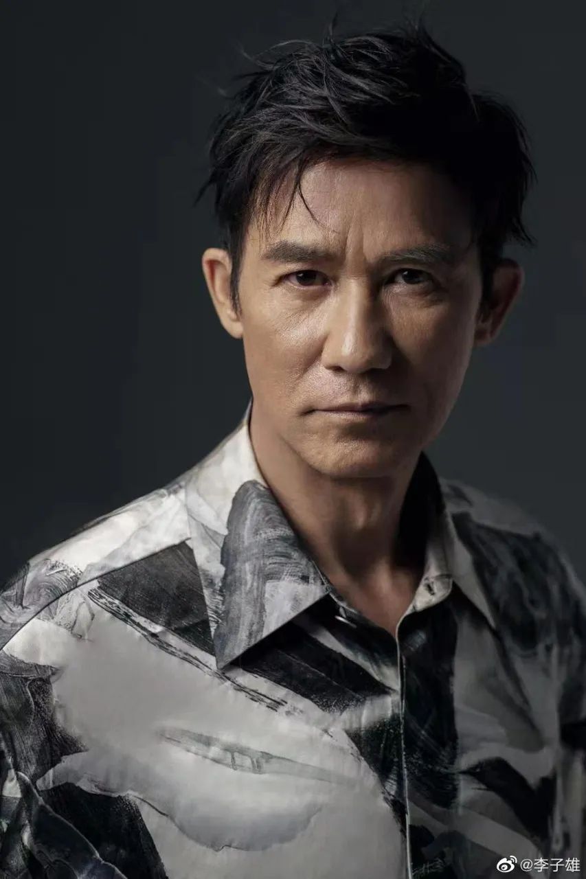 64岁前TVB「第一反派」娶小20岁娇妻,移居内地过悭家生活