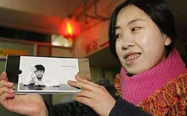 为追刘德华逼父跳海,家破人亡守身如玉42年,杨丽娟怎样了?