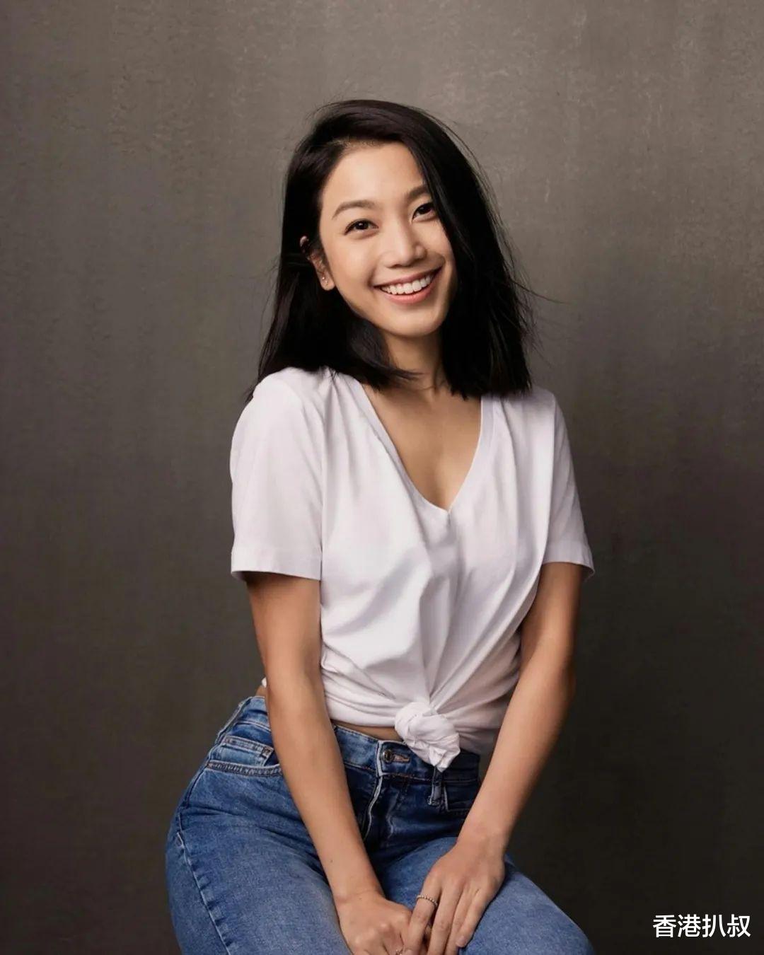 38岁TVB知名「星二代」宣布离巢!因情伤兼网暴患抑郁三次自杀 嫁真爱不急生B