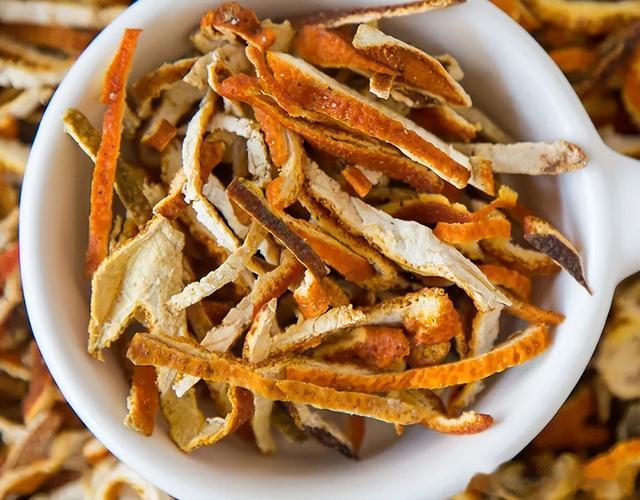 羊膻味的“克星”,1斤羊肉放1克,羊汤鲜香奶白,肉嫩不腥膻