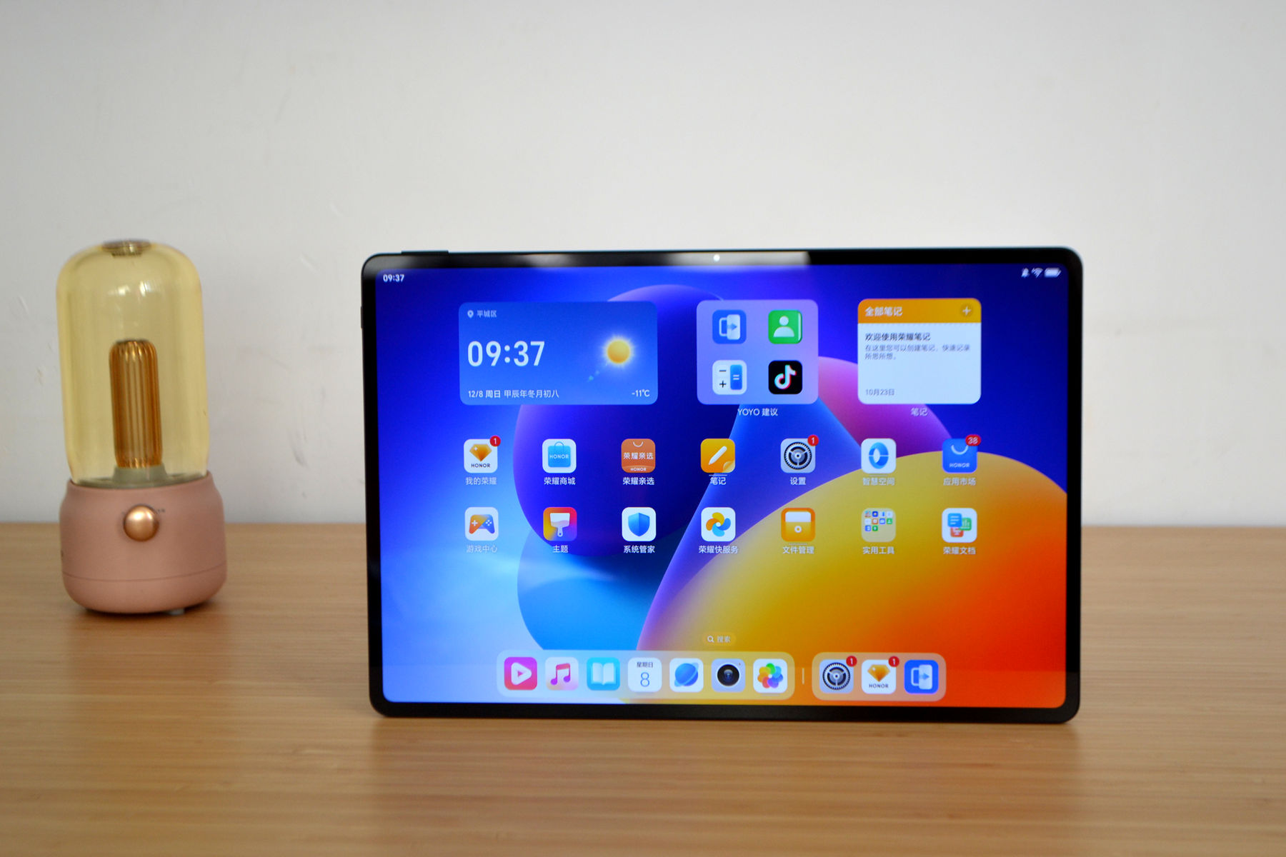 没有短板！护眼OLED大屏+第三代骁龙8，2000多的旗舰平板总算来了