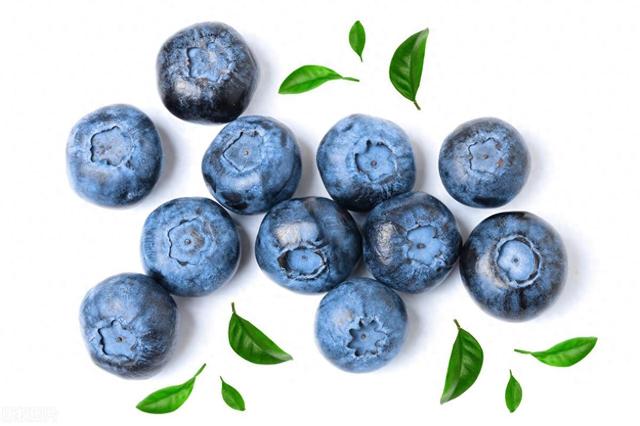 蓝莓可以减轻化疗副作用？化疗后吃这几种食物，帮助你更快恢复！