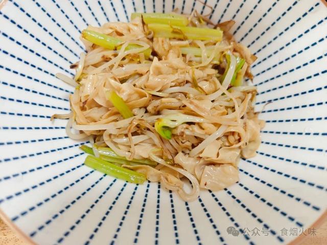 秋天，鸡鸭肉靠边站吃它！随手炒，鲜香入味有嚼劲，比吃肉还香！