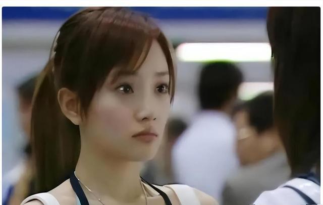 人前很清纯，人后却疯狂？这4位情史混乱的女星，才是“老司机”