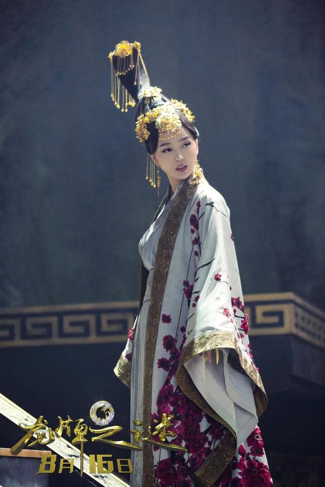 成龙曾钦点的女一号，也下海了