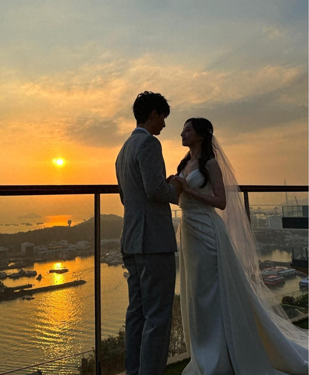 TVB女星突晒婚纱视频，Yes I Do！黄翠如抢先恭喜曝实情，以为闪婚