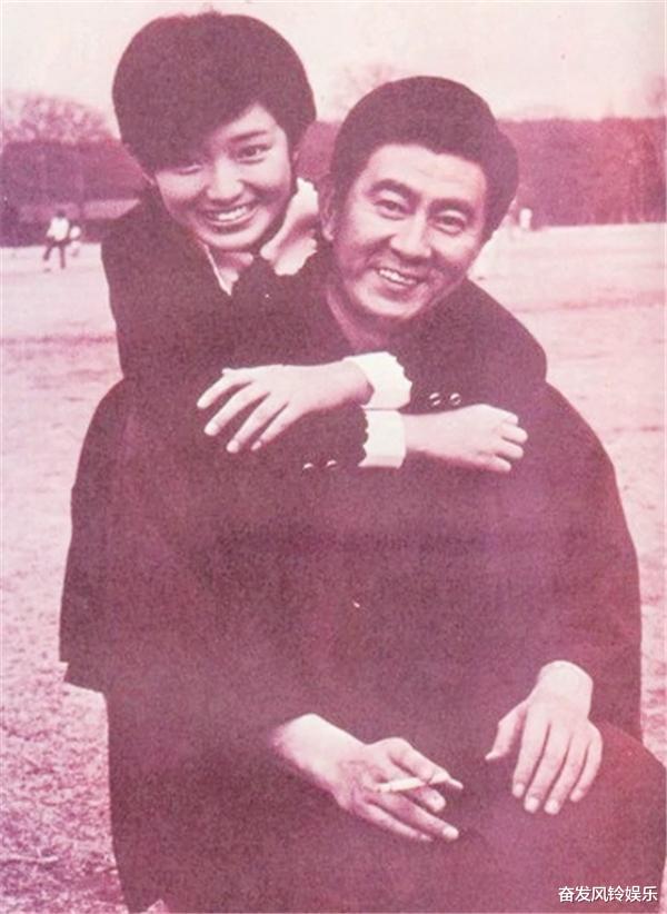 陪伴妻子40年,83岁弥留之际另娶初恋,他称“我一直想这样做”