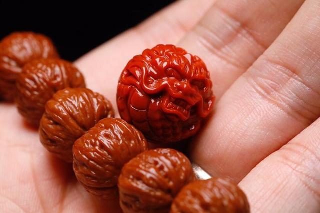 文玩圈中的“油润四君子”，每一串都是艺术珍品！