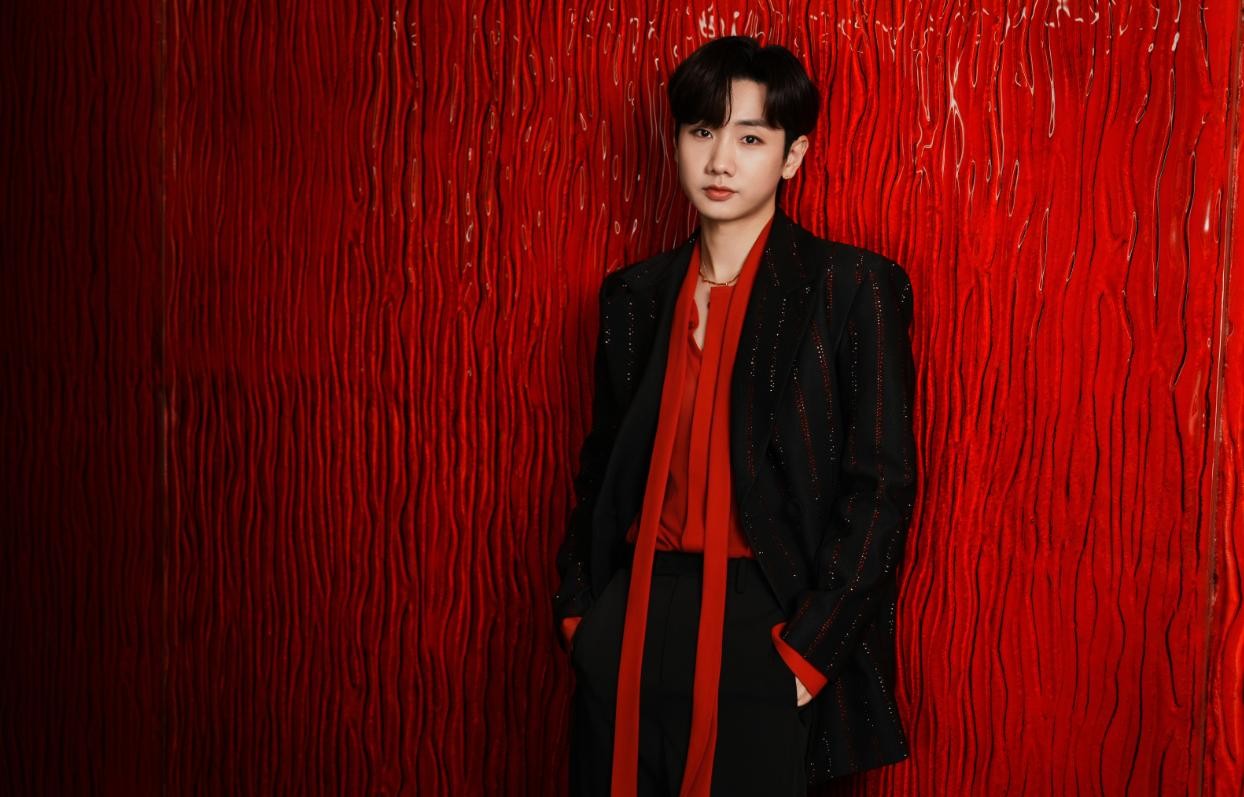 华语乐坛男神排名大揭秘！谁是真正的顶流？