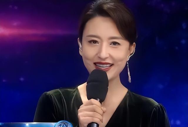 嫁70岁富翁?包养4个男人?披在主持人张蕾身上的面纱该揭开了!