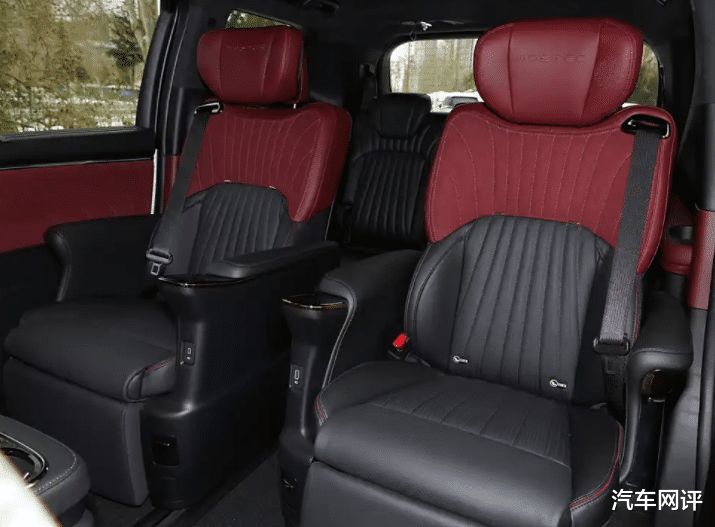 广汽传祺M8宗师超级混动版上市 ！动力升级，售价28.68万