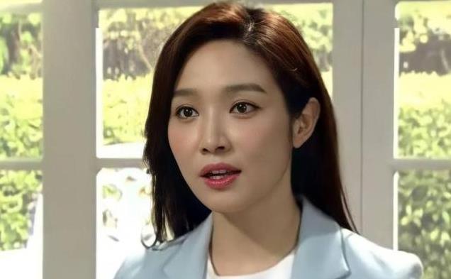 韩星李敏英:新婚13天被砍断手指,家暴至流产,容忍是悲剧的开始