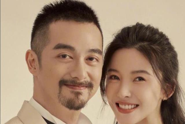他俩竟是夫妻，老婆比他有名，出道19年少有绯闻，现女儿有高颜值