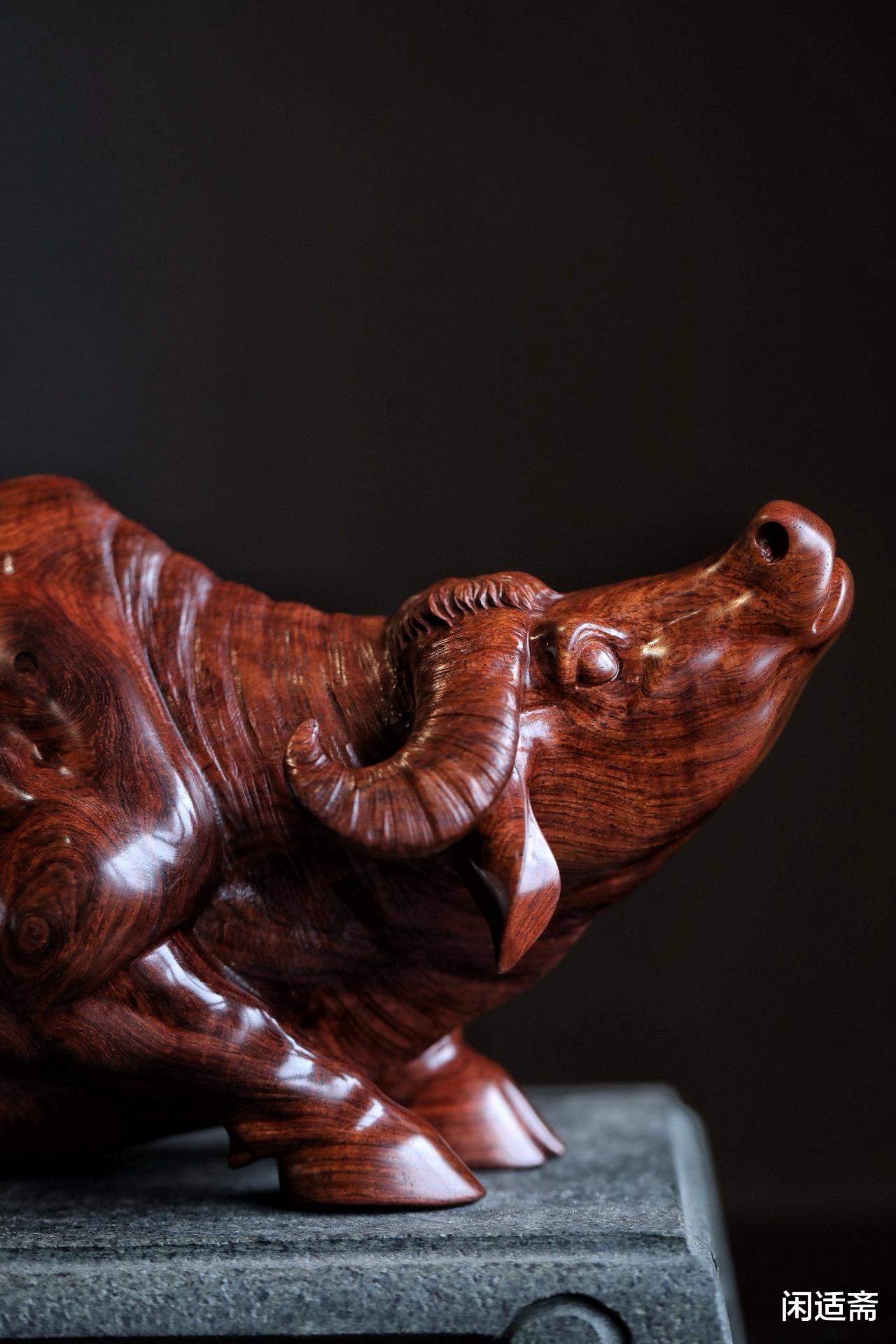 海南黄花梨，牛运冲天，木雕收藏摆件