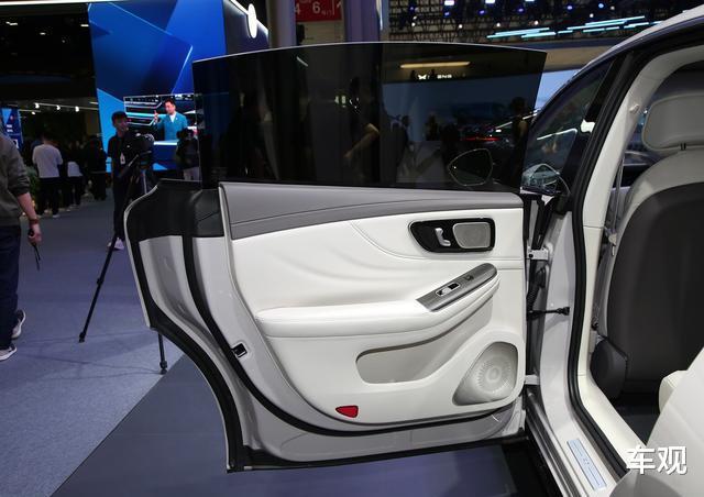 上汽“不坑穷人”,C级车从23万跌至14万,57s破百,续航602km