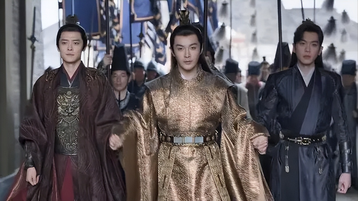 内娱惊现“男妈咪”,知名男星被爆丑闻,尺度太大,让人不忍直视