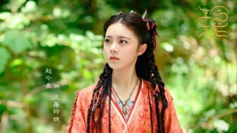 幼态女演员有多尴尬，30岁以后接戏困难，唯有赵丽颖打破怪状