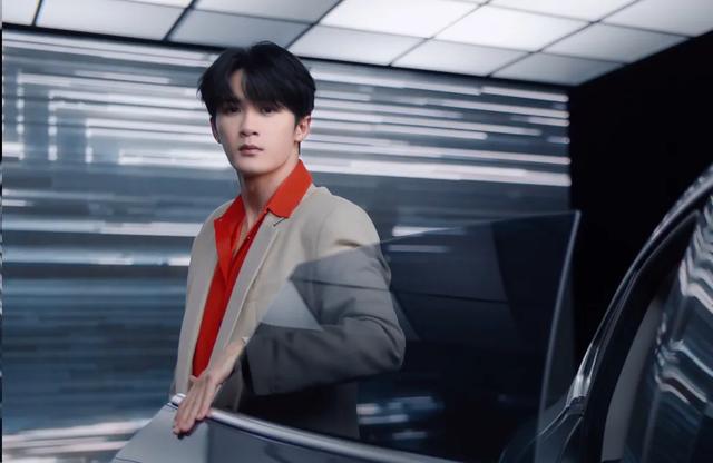 1.10娱乐瓜:肖战 王一博 檀健次 成毅 任嘉伦 陈都灵 刘学义