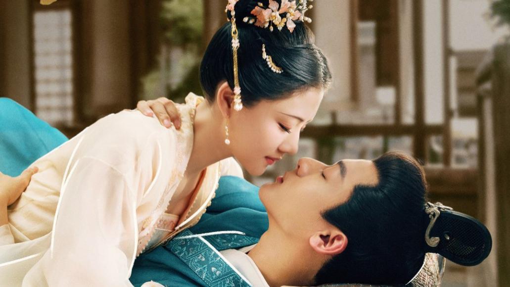 仅播4集，拿下热播榜第一，终于有部后劲十足的古装权谋喜剧了