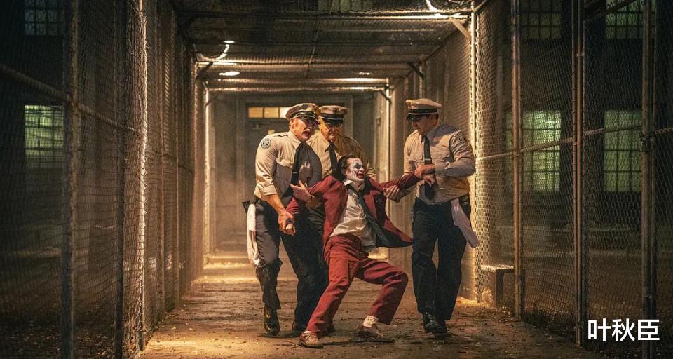 《小丑2：双重妄想》深度解析：不算烂片，没懂的来看，细思极恐