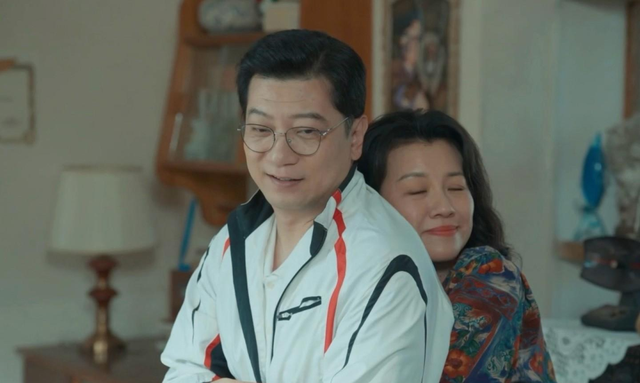 《迎风的青春》曾黎颜值被吐槽,张艺谋的话,终于有人信了