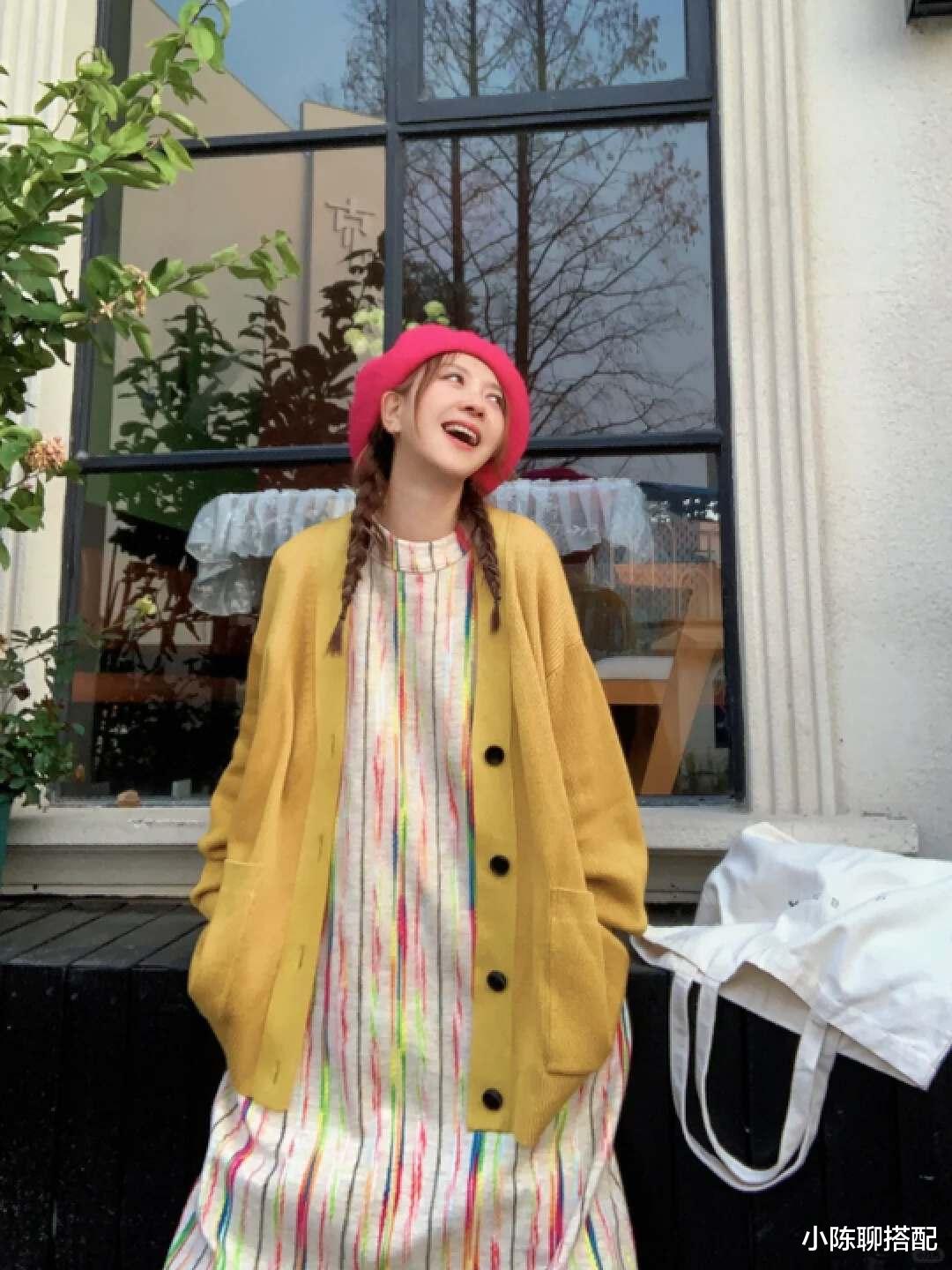 被这位妈妈惊艳到!年龄51岁,身高154cm,被全网夸:太年轻了!