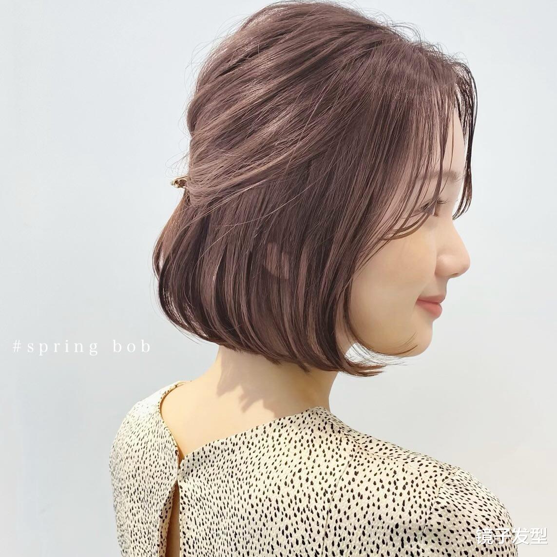 女士短发别乱剪，不如试试这几种，蓬松时尚很显瘦