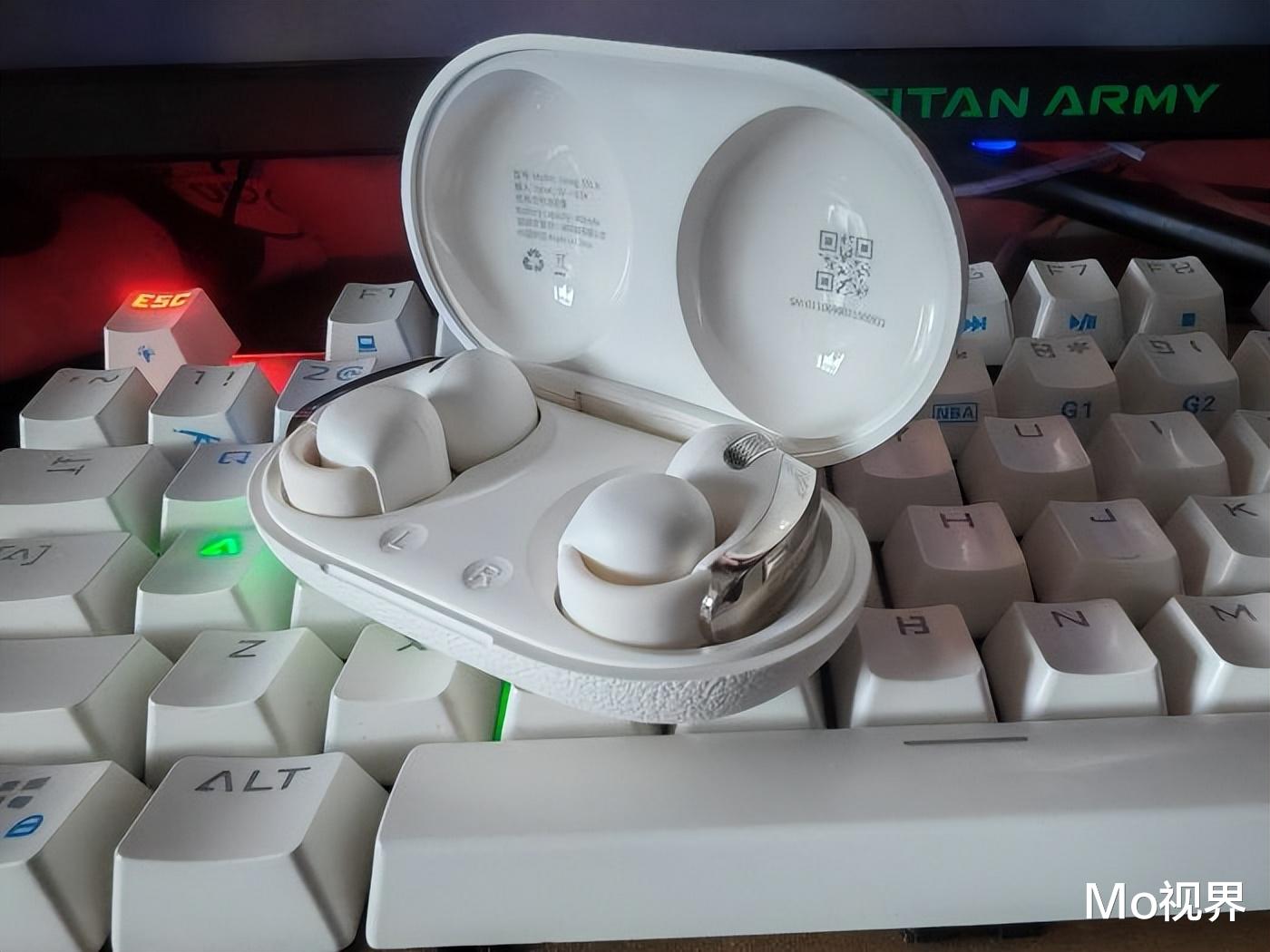 我的塞那S9s耳夹式蓝牙耳机，余文乐也选它