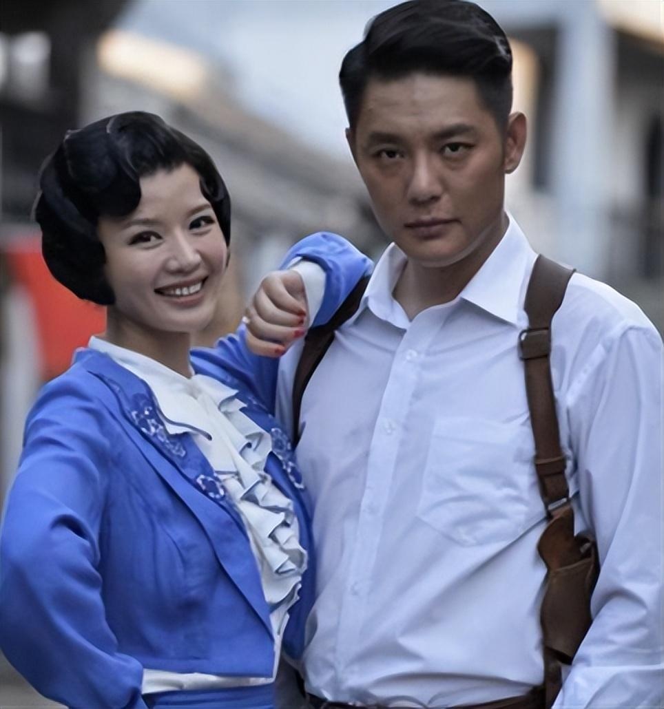 善恶终有报,抛弃妻儿娶嫩模的傅程鹏,如今活成了一个“笑话”