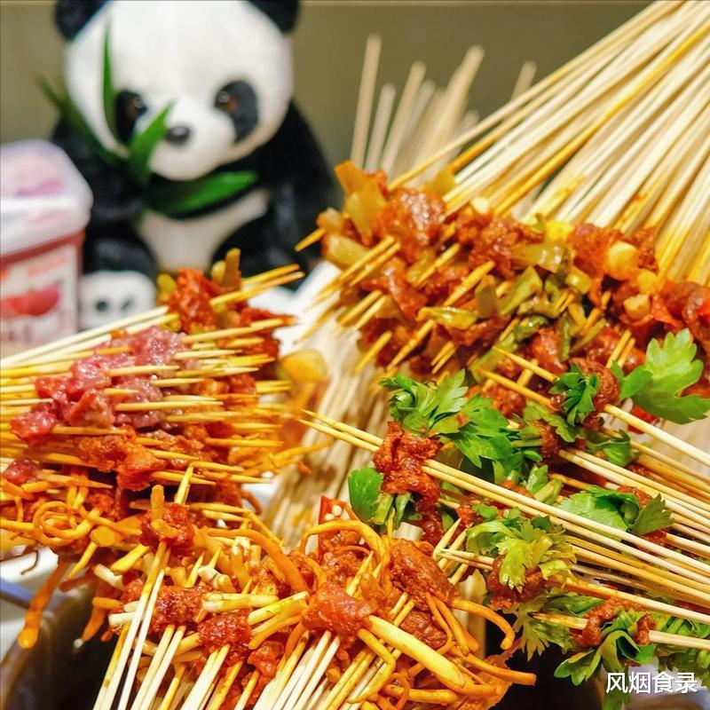 中国最好吃的美食街在哪？经过评选，这10个地方上榜，您扫过几条