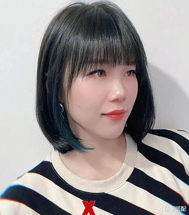 女人过40岁,夏天尽量避开这4种“大妈发型”,再美也老土丑