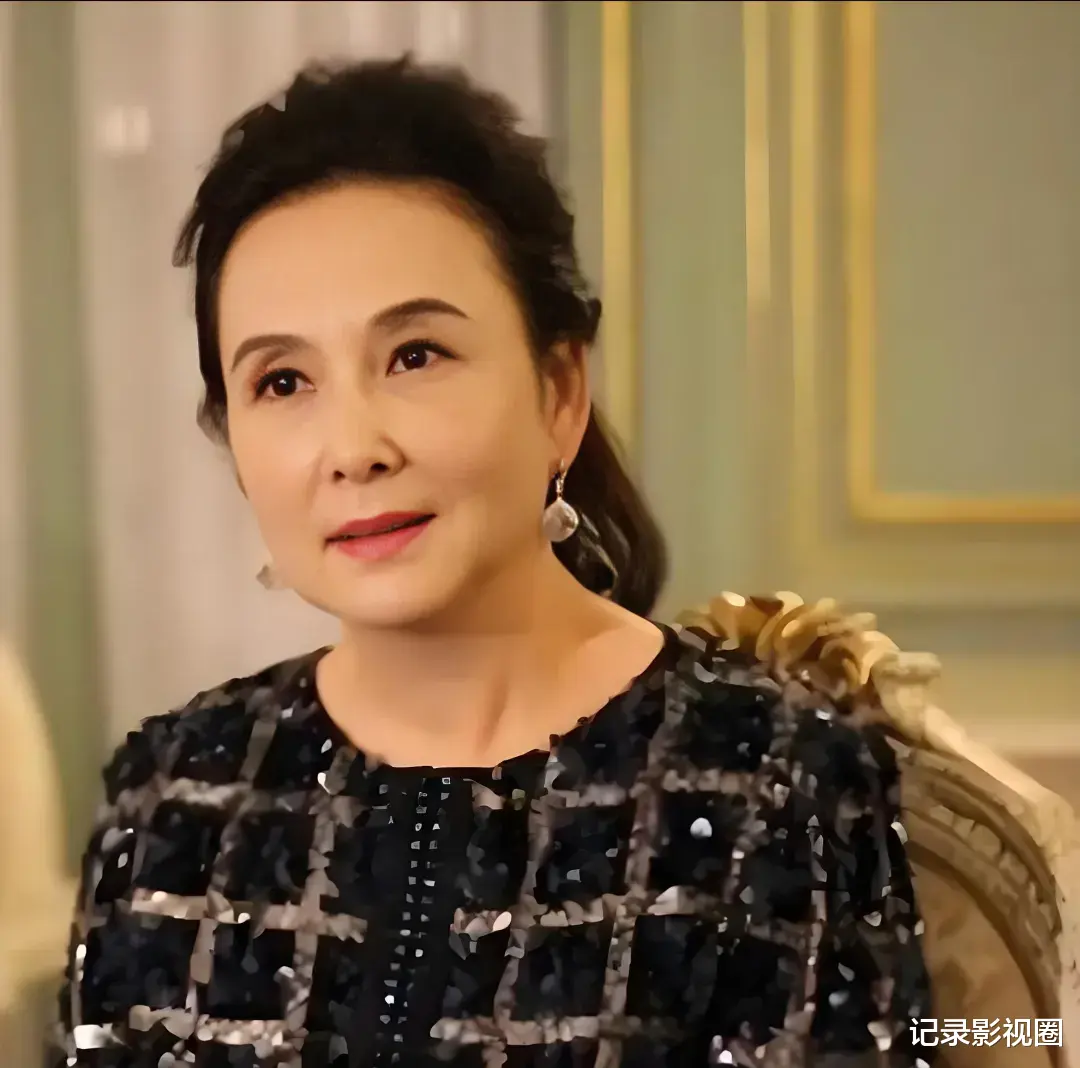 一生只拍一部戏,却让无数男人为她痴迷,现今65岁仍似如少女