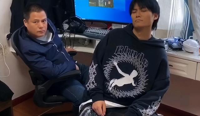 太丢人！TVB“全体”明星讨好网红“小杨哥”，背后真相可不简单