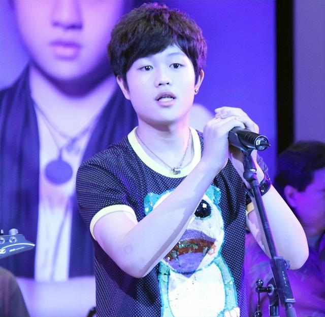 84岁李双江投奔前妻，你以为只是李天一梦鸽圈钱离去，没那么简单