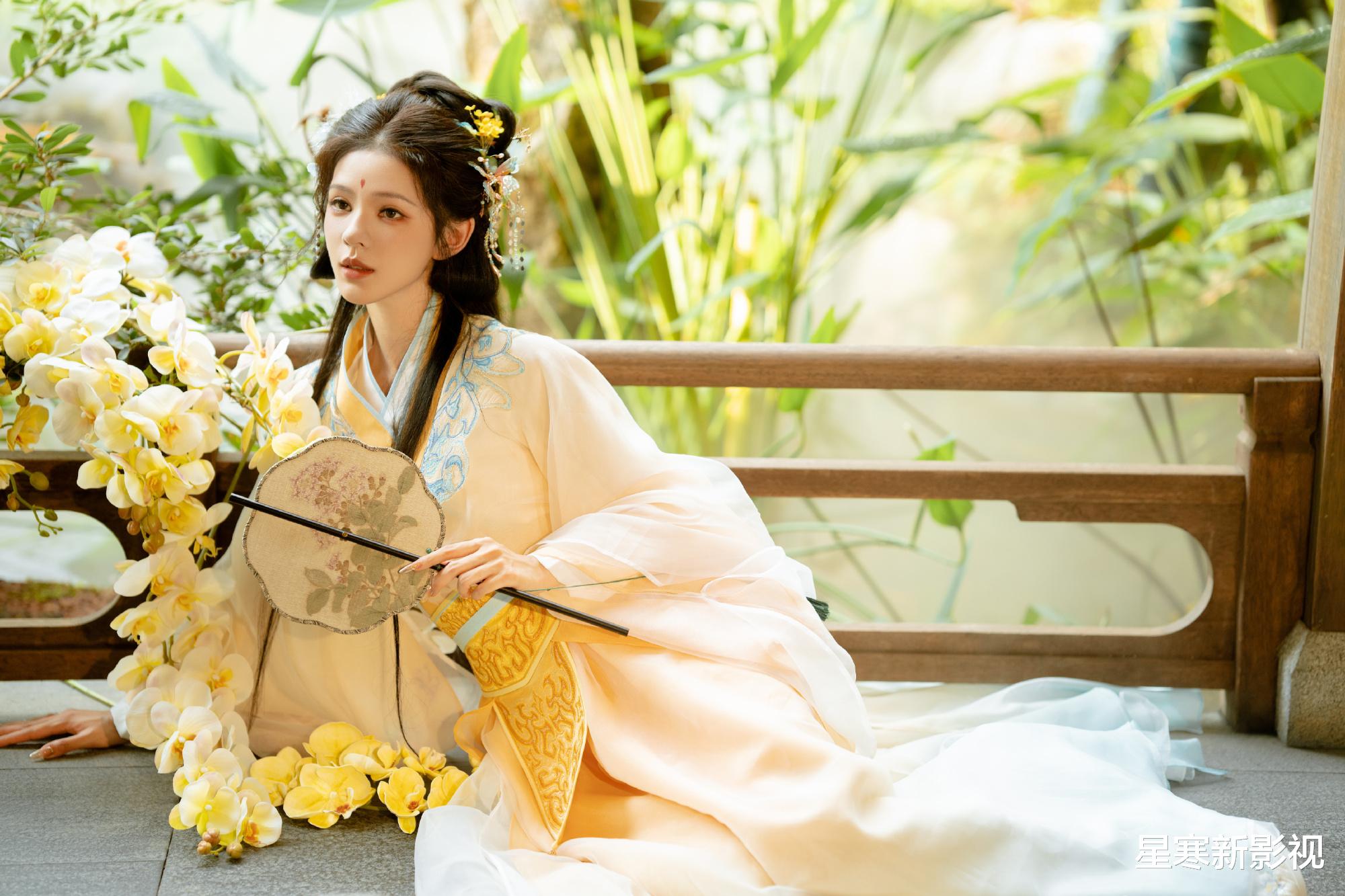 《斗罗大陆2》火热来袭，张予曦版小舞惊艳，新朱竹清身材太绝了！