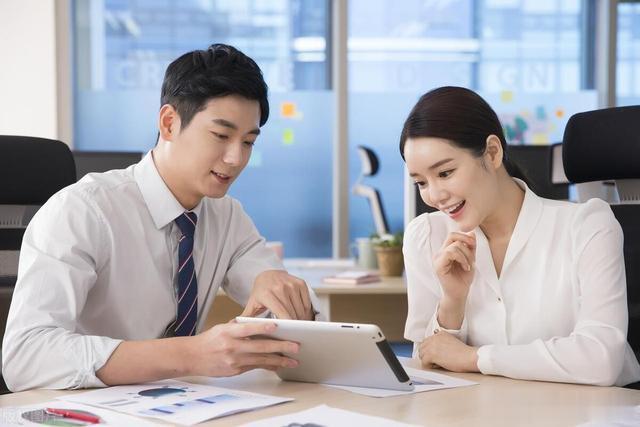 一个人能不能当领导，从这4点就能看出来，已经被无数人验证过