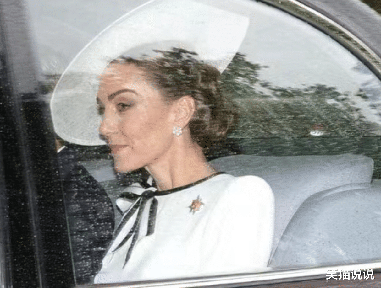 凯特王妃与威廉王子首度公开亮相,暴瘦憔悴许多,三个孩子也出席