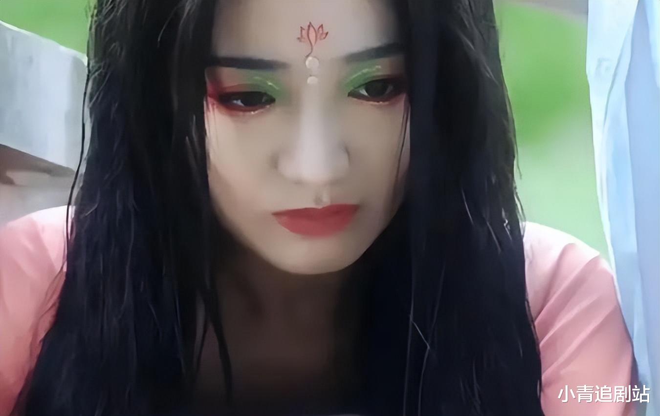 女演员长相有多重要？与凤行劣质妆面，有人美如仙，有人脸上冒油