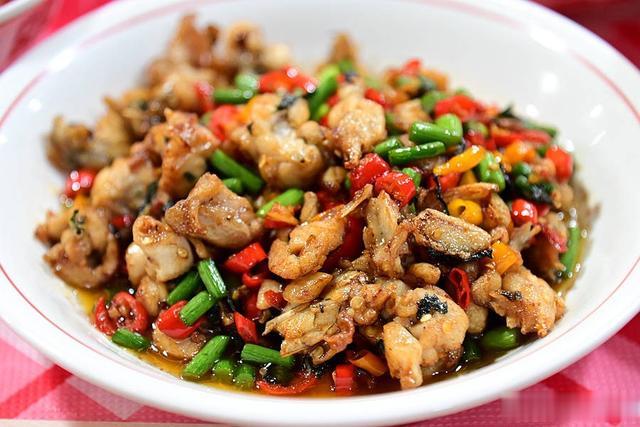 长沙下饭菜现炒有湘气的王呆呆开到泉州啦，新鲜大碗好吃实惠！